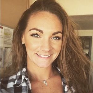 Meet your Posher, Katelyn